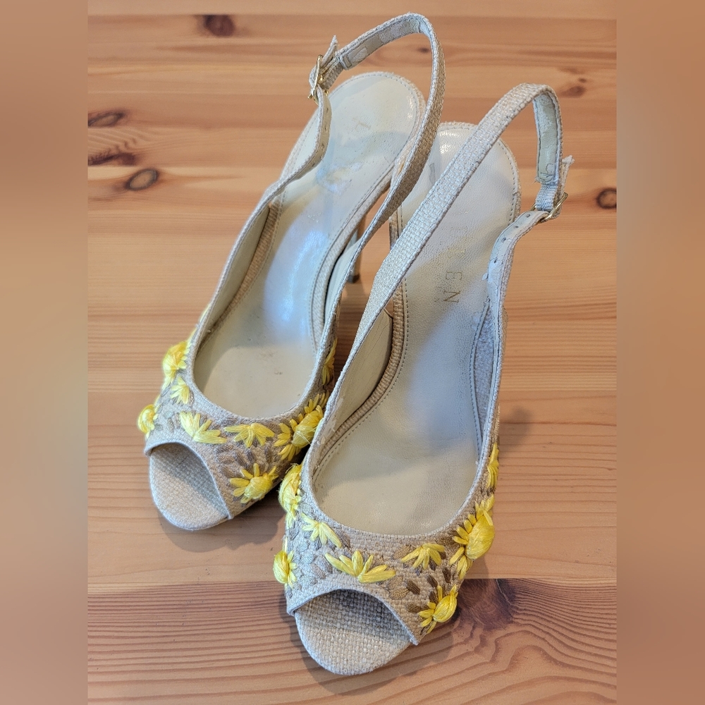Lauren Ralph Lauren Peep Toe Heel ~ 5